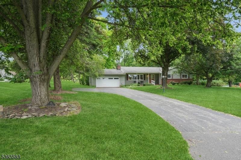 15 Fairview Dr  Raritan Twp. NJ 08822 photo