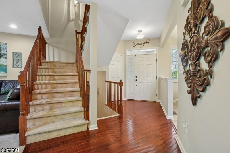 Property Photo: 6 Glattly Dr NJ 07834