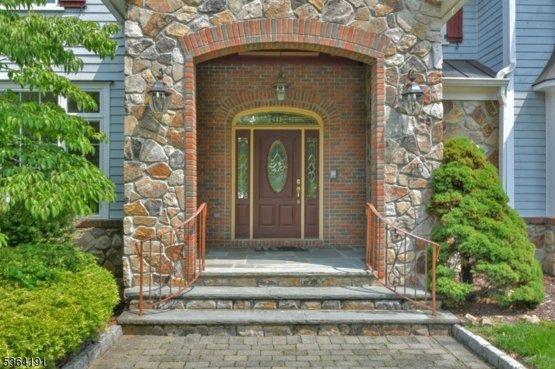 Property Photo: 25 Stonybrook Dr NJ 07006