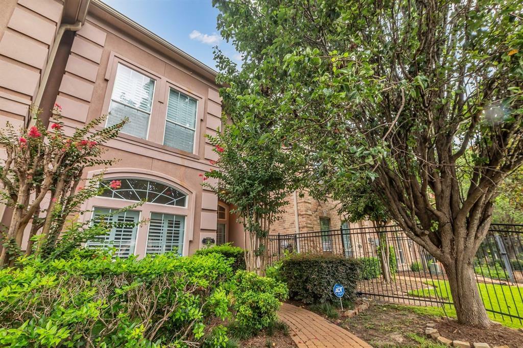 Property Photo:  13527 Brookbluff Lane  TX 77077 