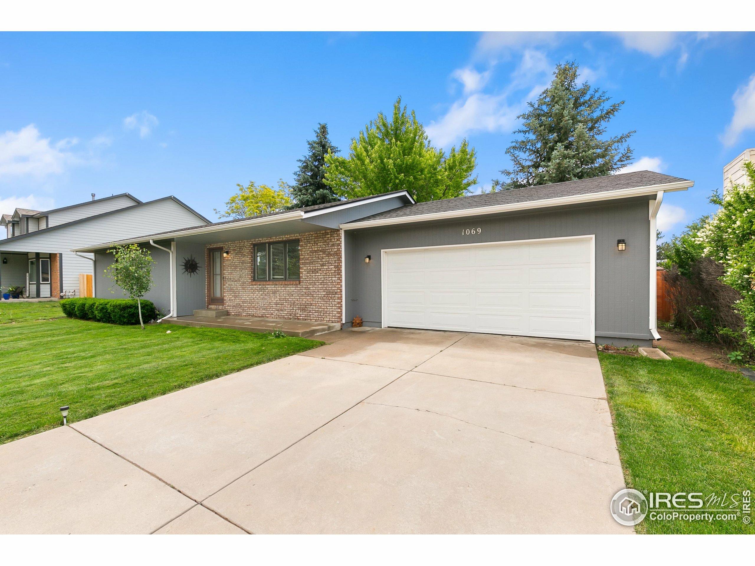 Property Photo: 1069 Pinyon Dr CO 80550