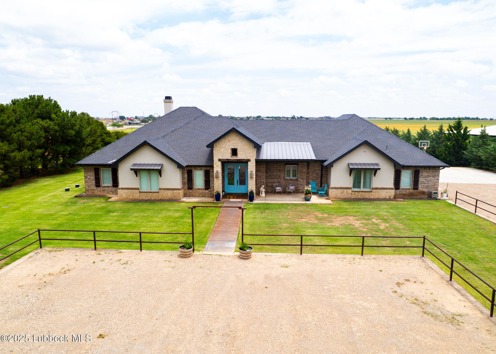 Property Photo: 10005 County Rd 7300 TX 79382