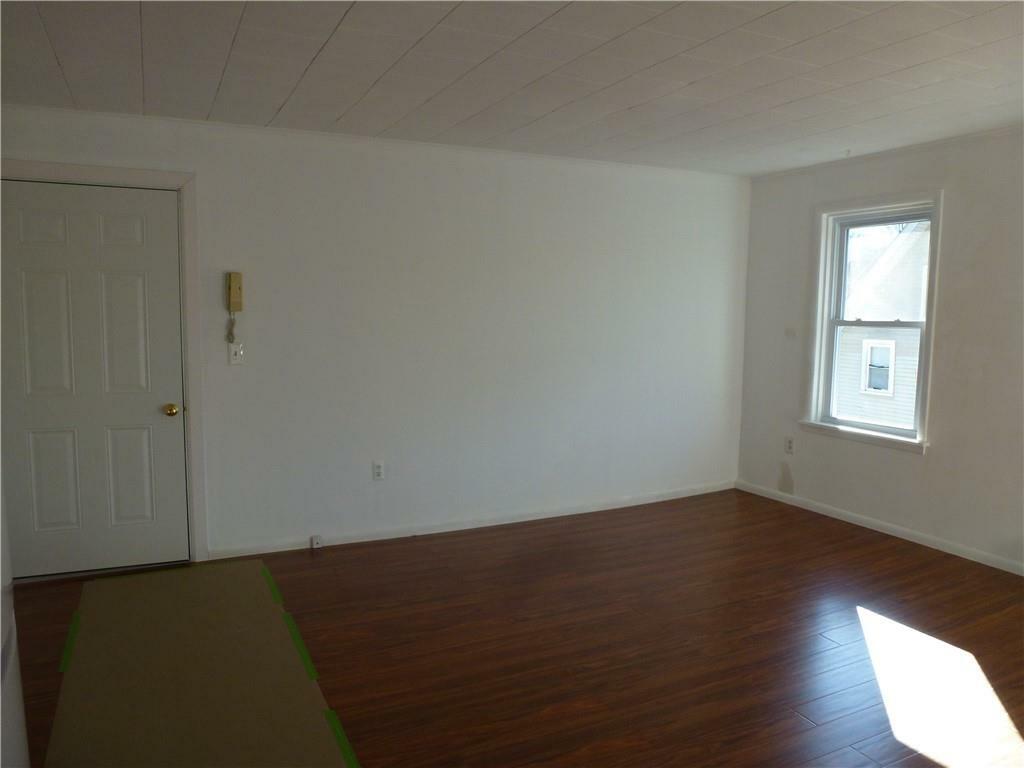 Property Photo: 1217 E Main Street 2C NY 10588