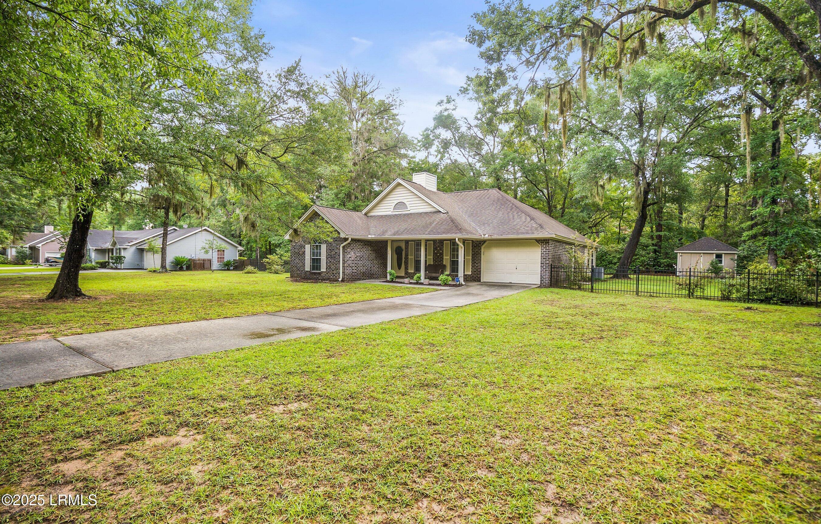 Property Photo:  28 Walnut Hill Street  SC 29907 