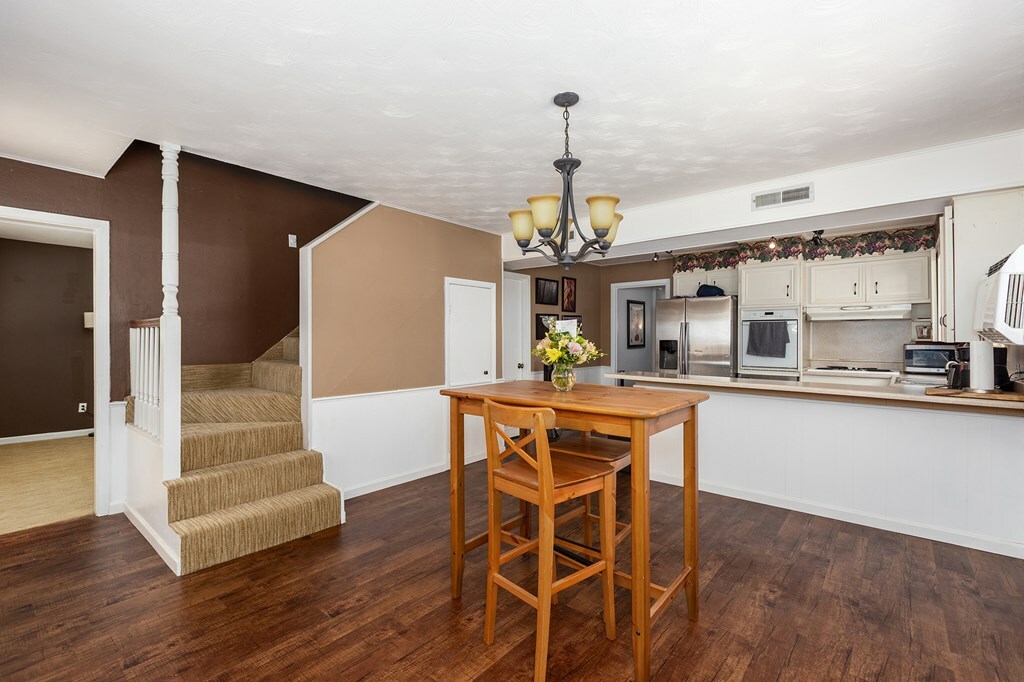 Property Photo: 1405 Cimmarron TX 75904