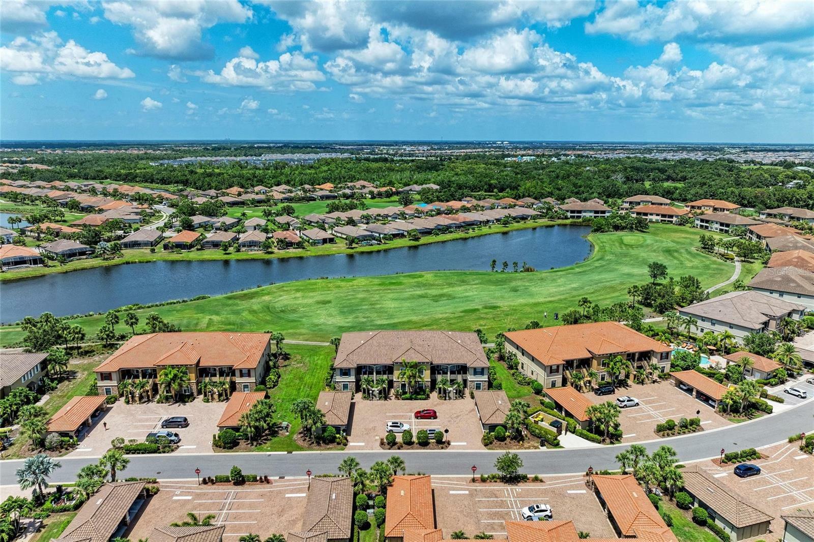 Property Photo: 13609 Messina Loop 104 FL 34211