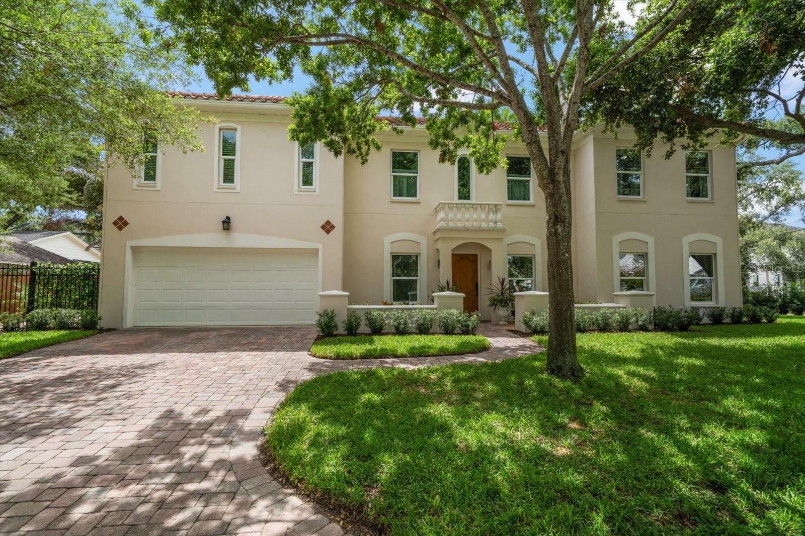 Property Photo: 2900 W Estrella Street FL 33629