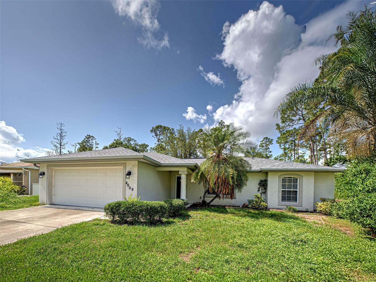 Property Photo: 4609 Jaslo Avenue FL 34286