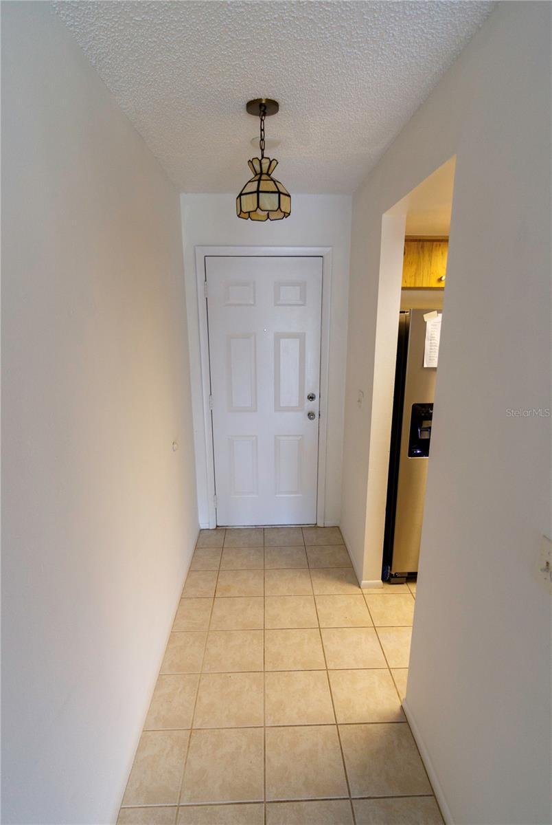 Property Photo: 1122 Montrose Place 1713 FL 34698