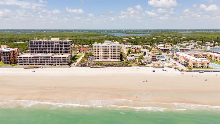 Property Photo: 4071 S Atlantic Avenue 803 FL 32169