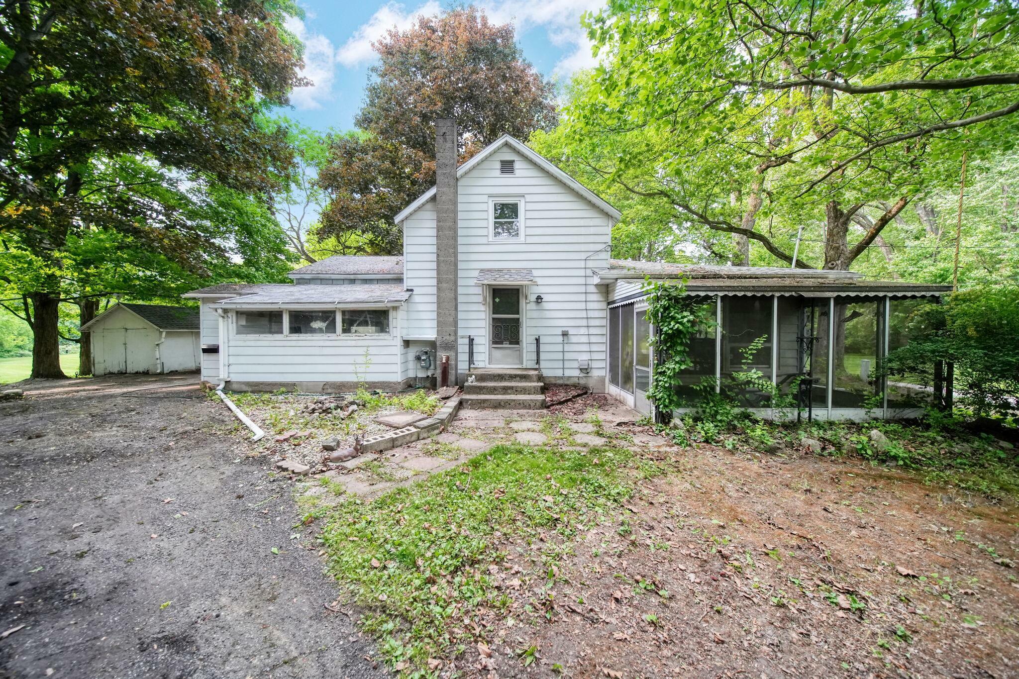 Property Photo: 538 S Jackson Street MI 49241