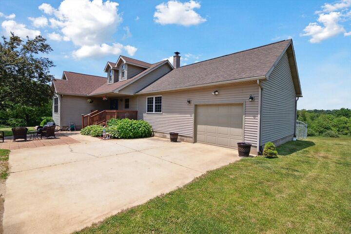 Property Photo:  1741 N Bunn Road  MI 49242 