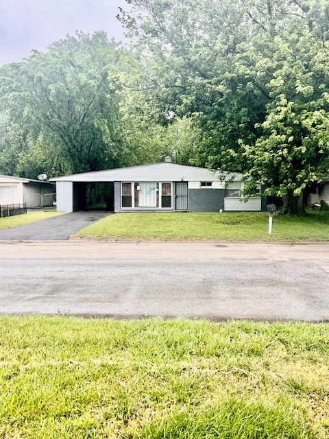 Property Photo: 15309 Parkside Drive IL 60428
