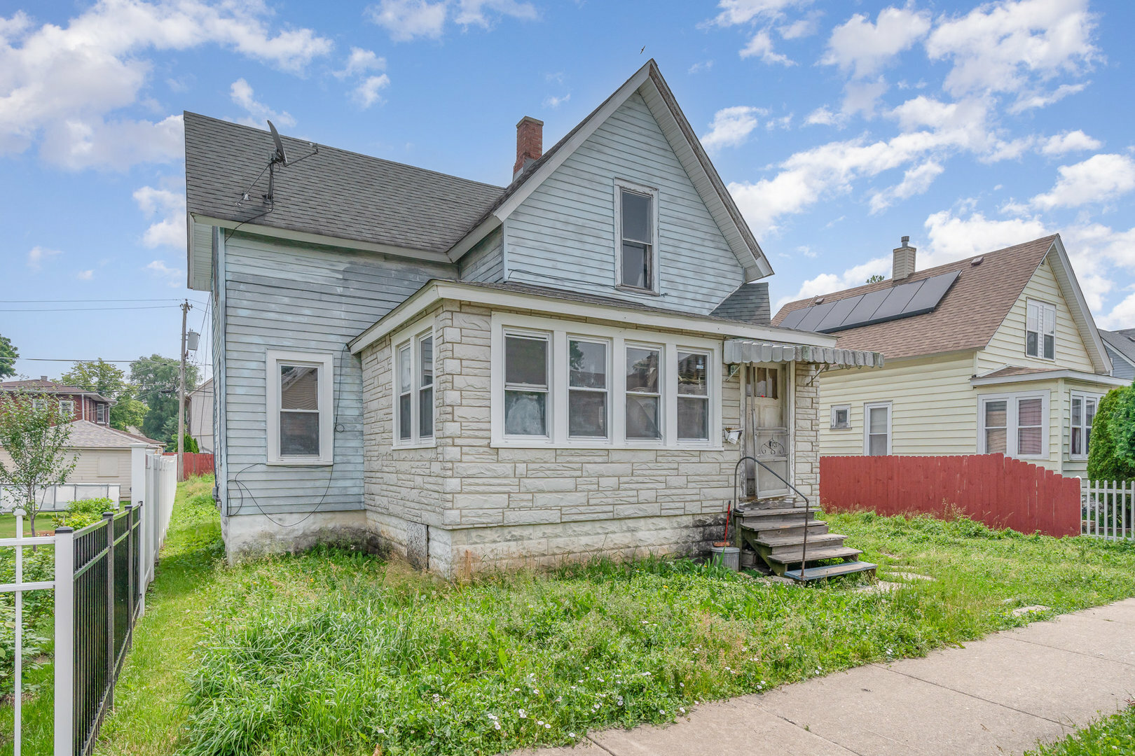 Property Photo: 654 Garnsey Avenue IL 60432