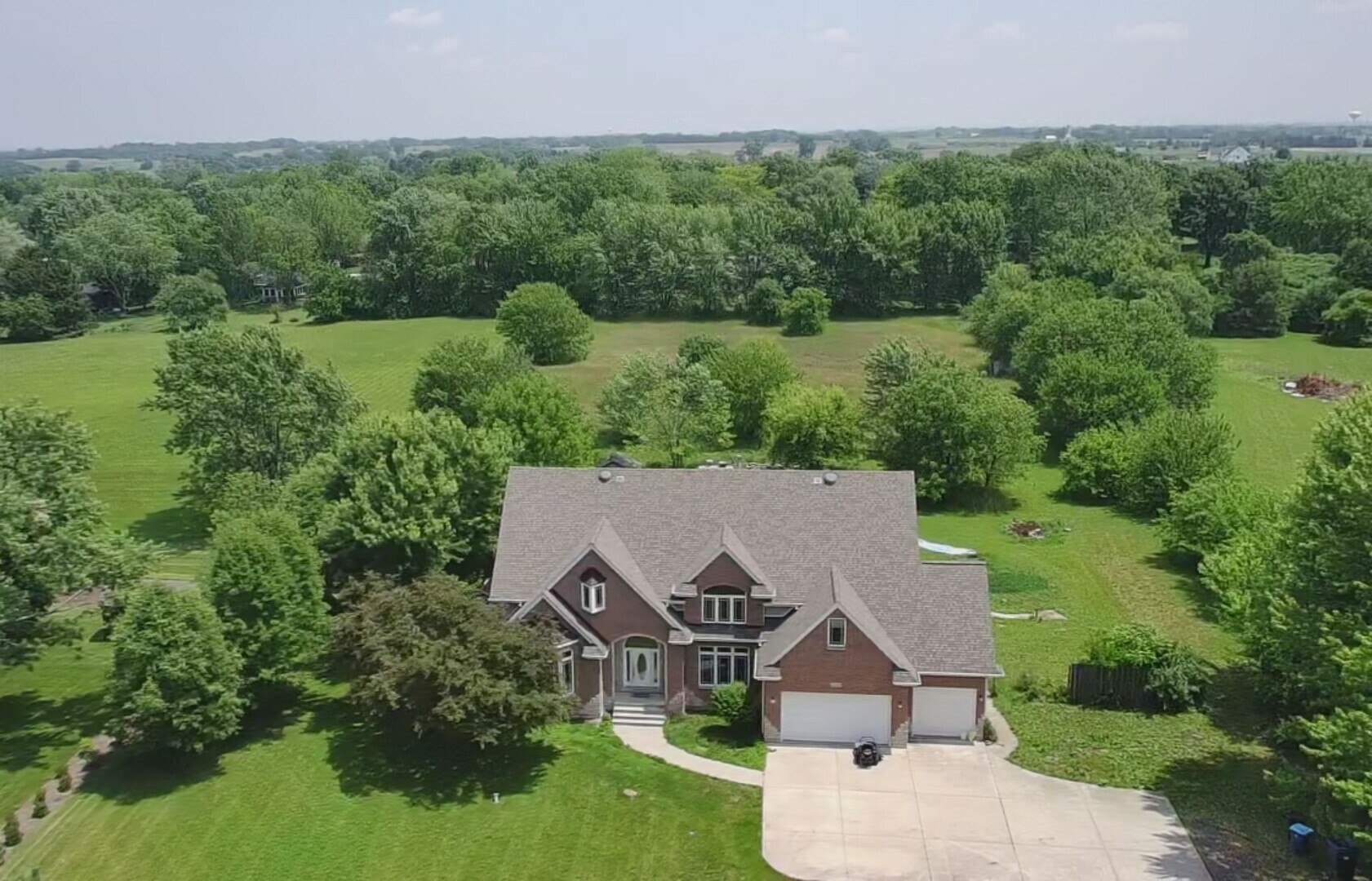 Property Photo:  4722 Douglas Road  IL 60543 