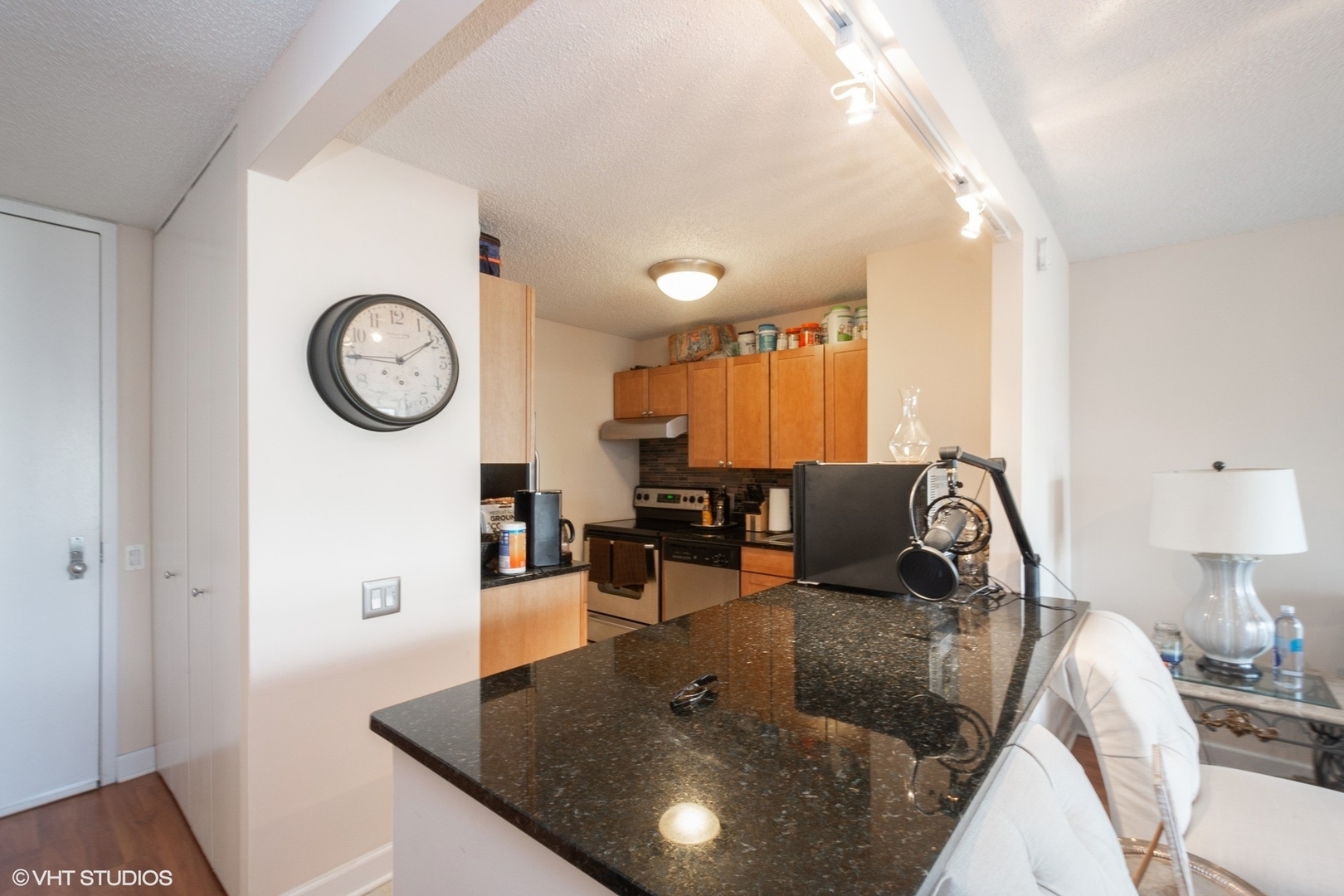 Property Photo: 30 E Huron Street 3403 IL 60611