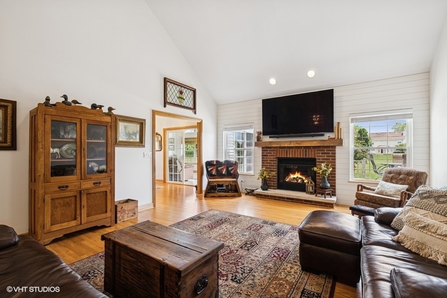 Property Photo: 5910 Highland Prairie Drive IL 60051