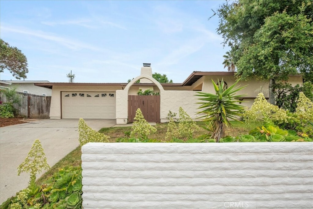 Property Photo: 4001 Pala Rd CA 92057
