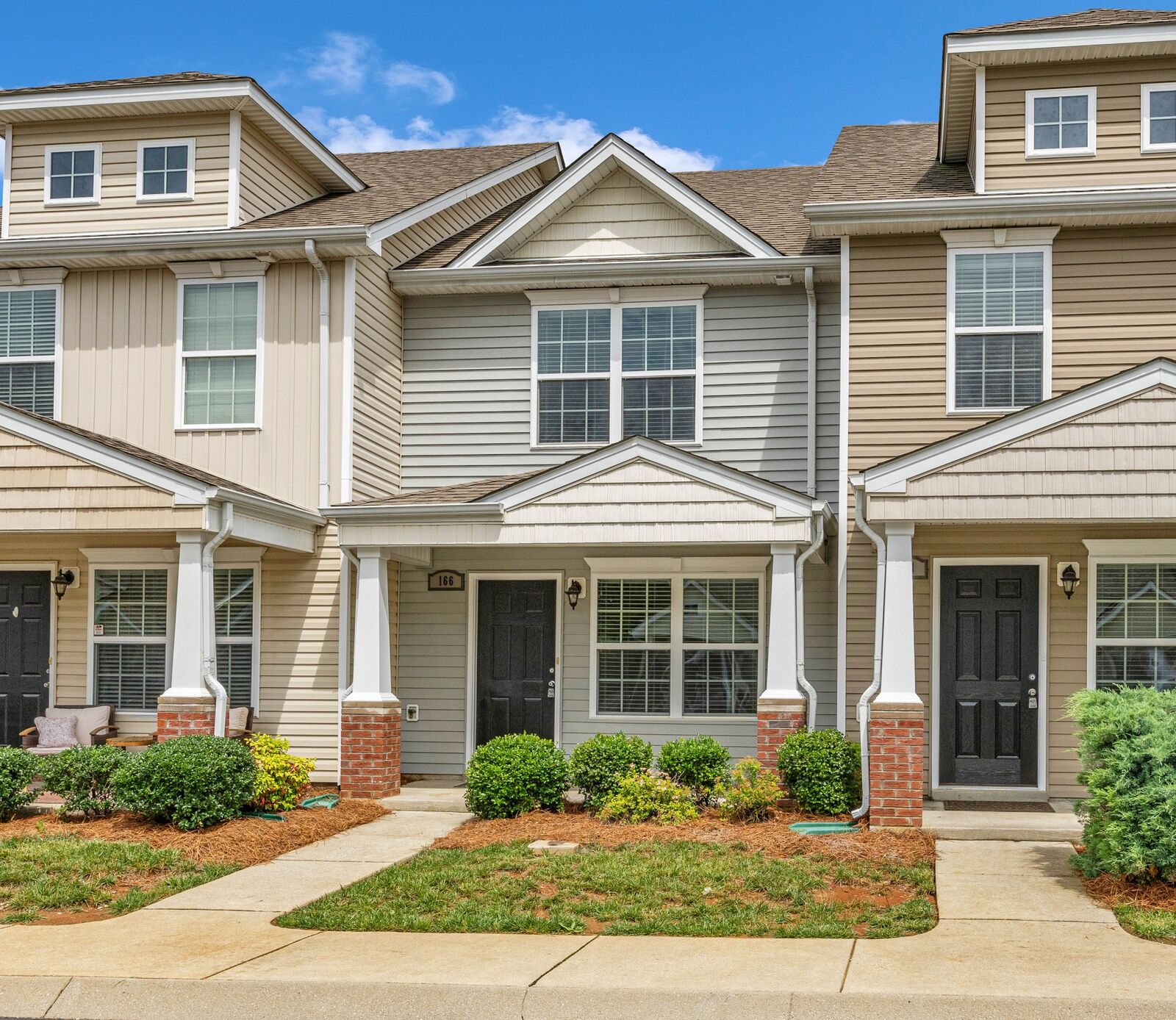 Property Photo: 166 Alexander Blvd TN 37040