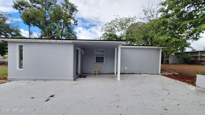 Property Photo:  6713 Ector Road  FL 32211 