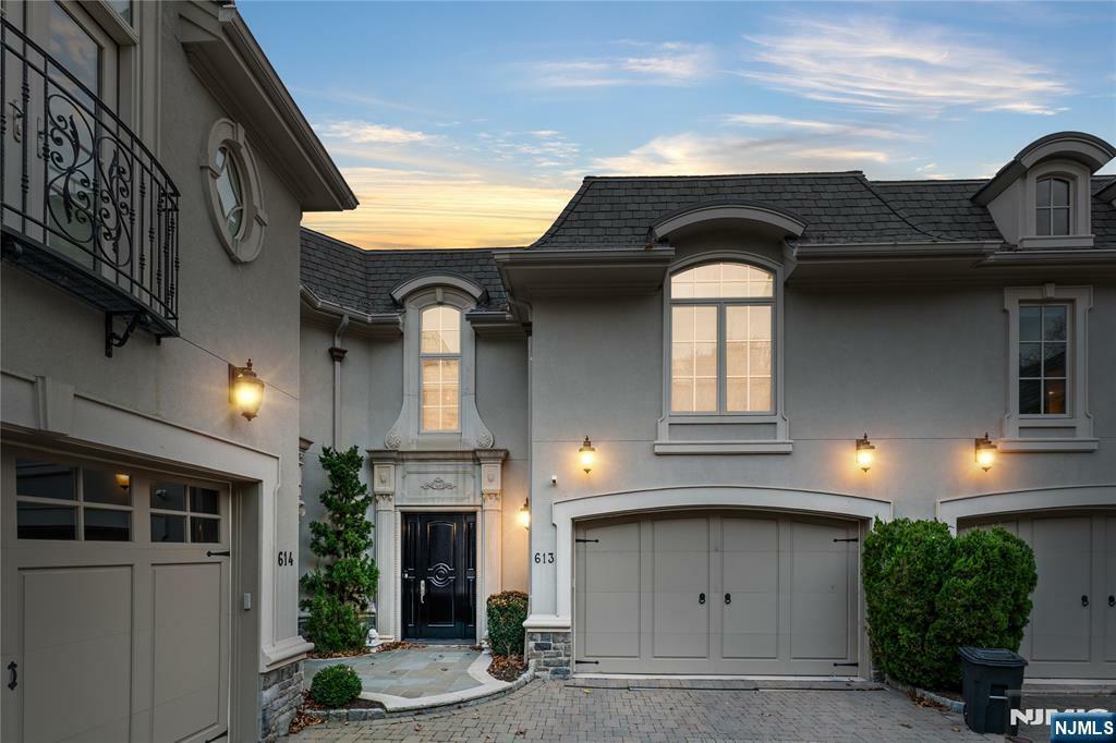 Property Photo:  613 Bellaire Drive  NJ 07627 