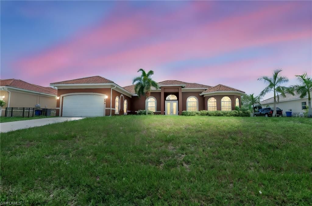Property Photo: 680 Mirror Lakes Ct FL 33974
