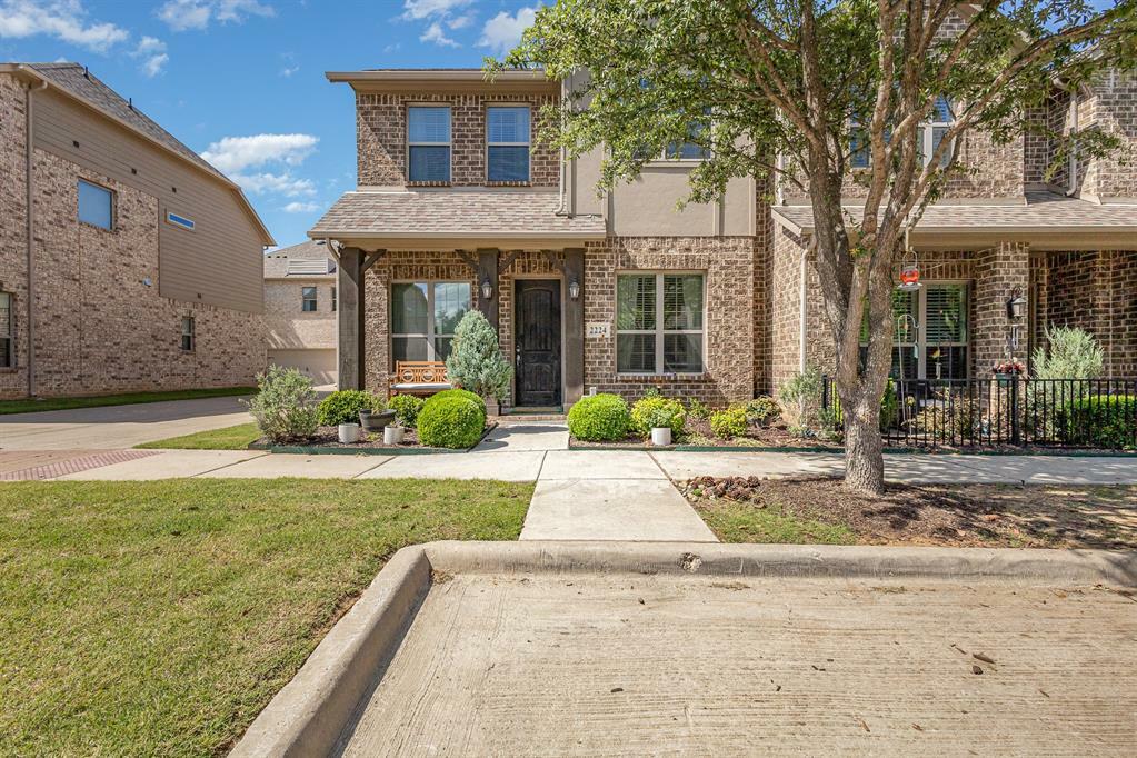Property Photo: 2224 Zenith Avenue TX 75028