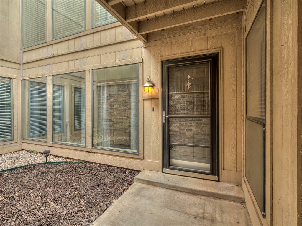 Property Photo: 417 Sundance Lane OK 73034