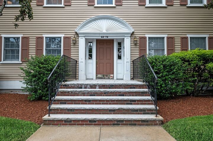 Property Photo:  71 Weatherly 71  MA 01970 