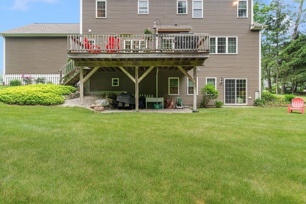 Property Photo: 12 Cranberry Ln MA 02093