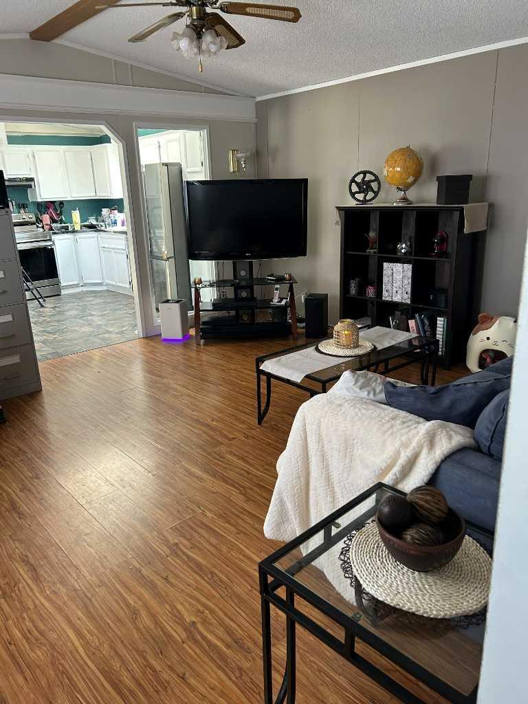 Photo de la propriété:  20 Hillpark Mobile Park  AB T7S 1J3 