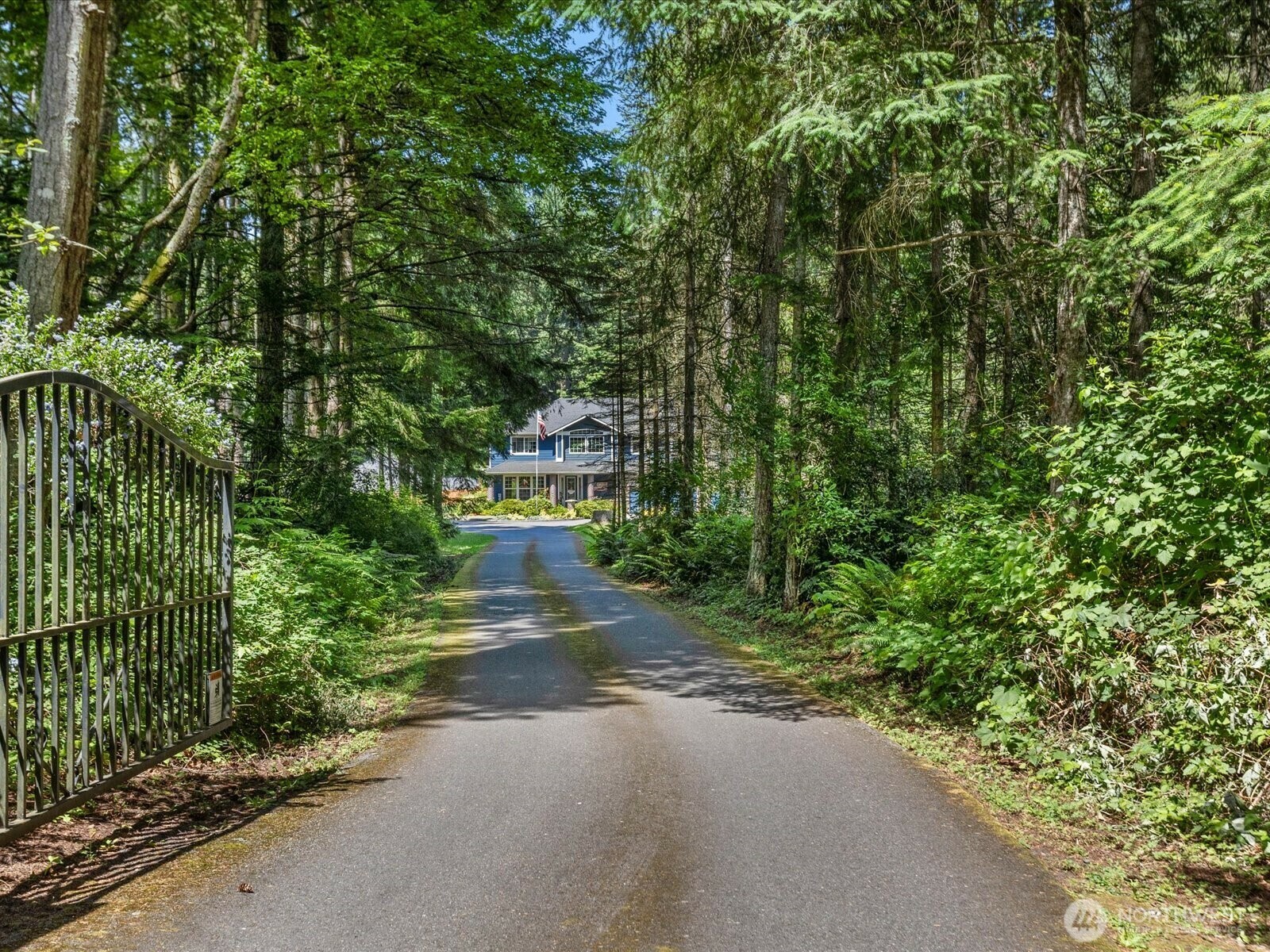 Property Photo:  8817  Lakewood Road  WA 98292 