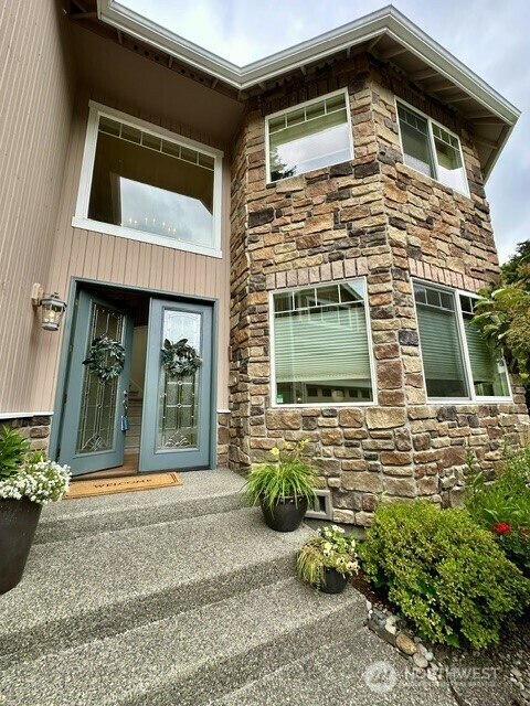 Property Photo:  8228 NE 187th Way  WA 98028 