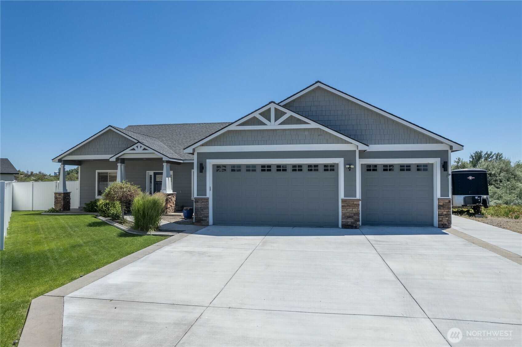 550 N Sparrow Lane  Moses Lake WA 98837 photo
