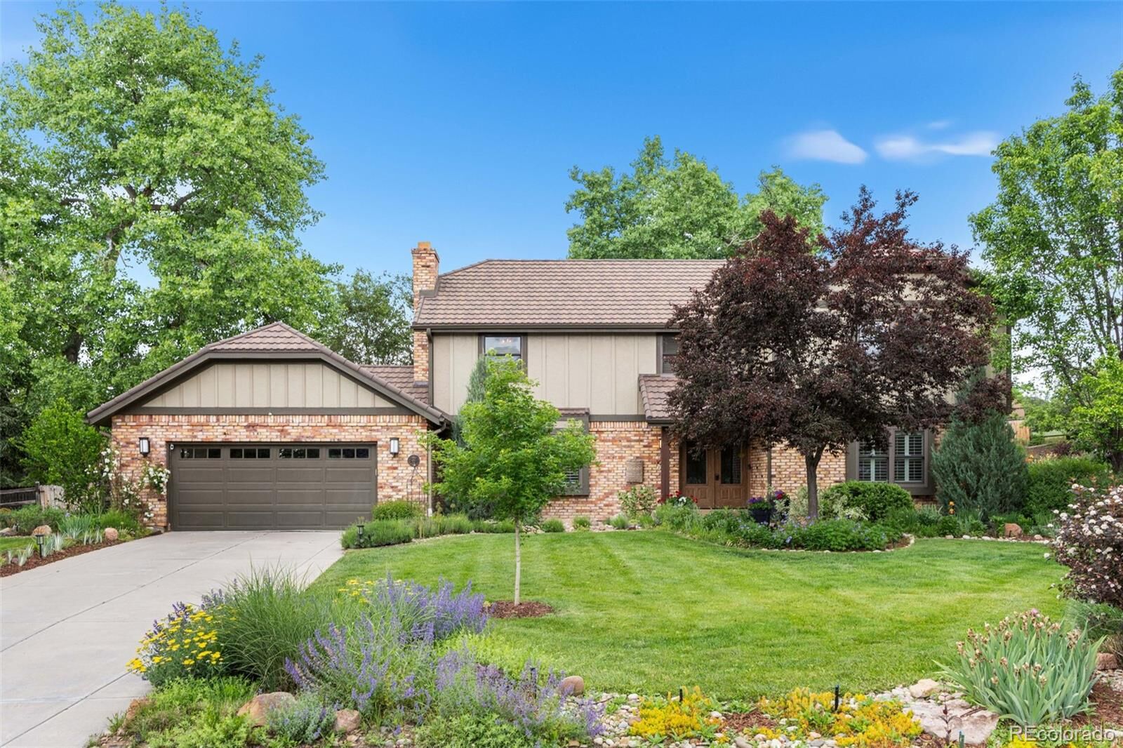 Property Photo:  5185 W Fair Place  CO 80123
