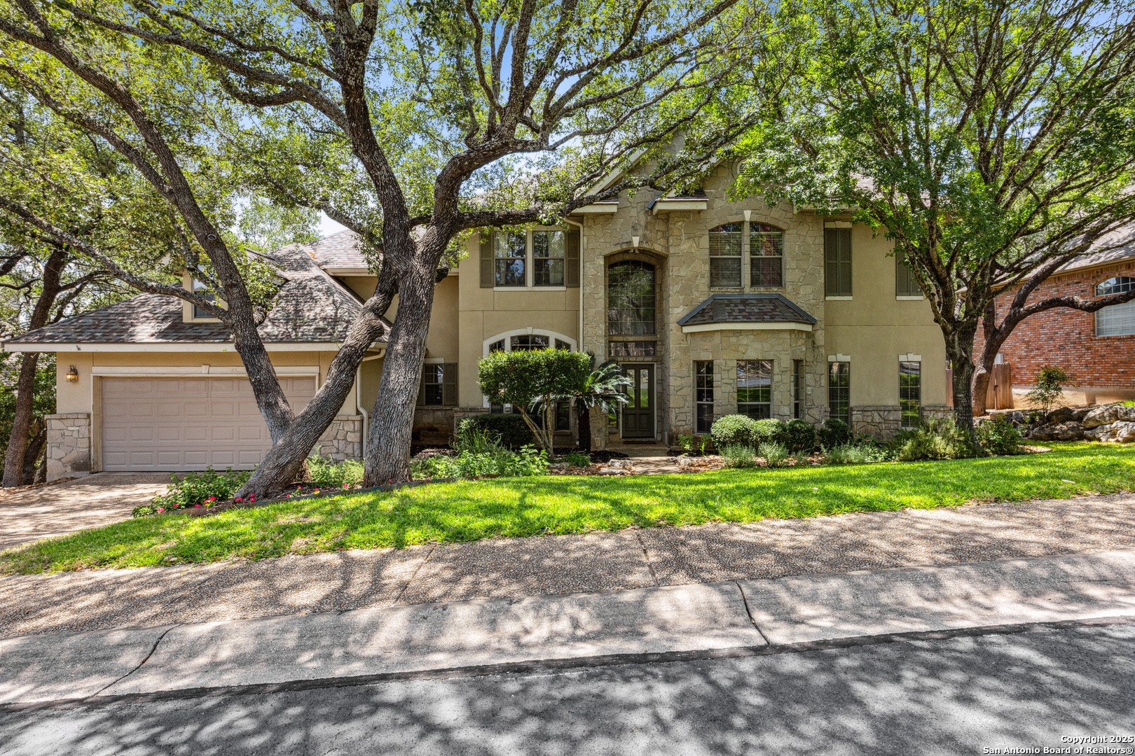18319 Apache Springs  San Antonio TX 78259 photo