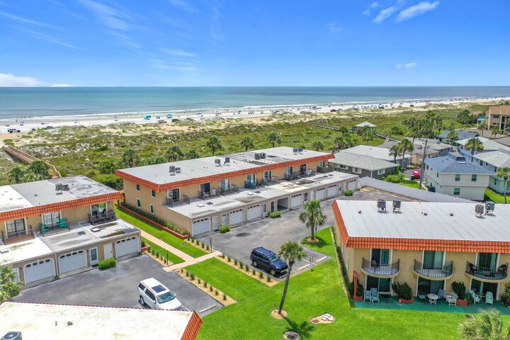 Property Photo:  826 A1a Beach Blvd #13 Direct Ocean Front 13  FL 32080