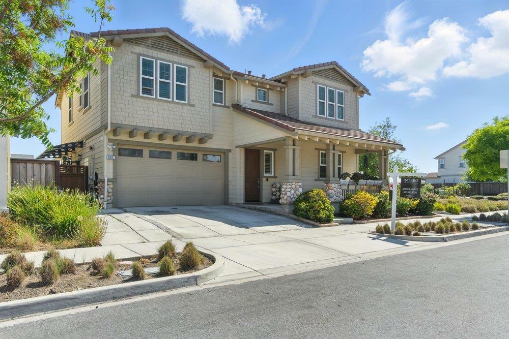 Property Photo: 33831 Farmhouse Street CA 94555