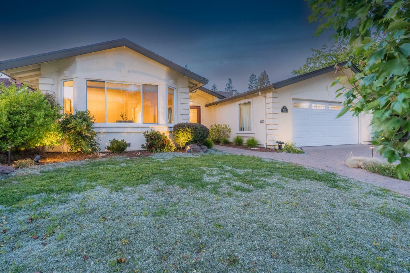 1011 Azalea Drive  Sunnyvale CA 94086 photo