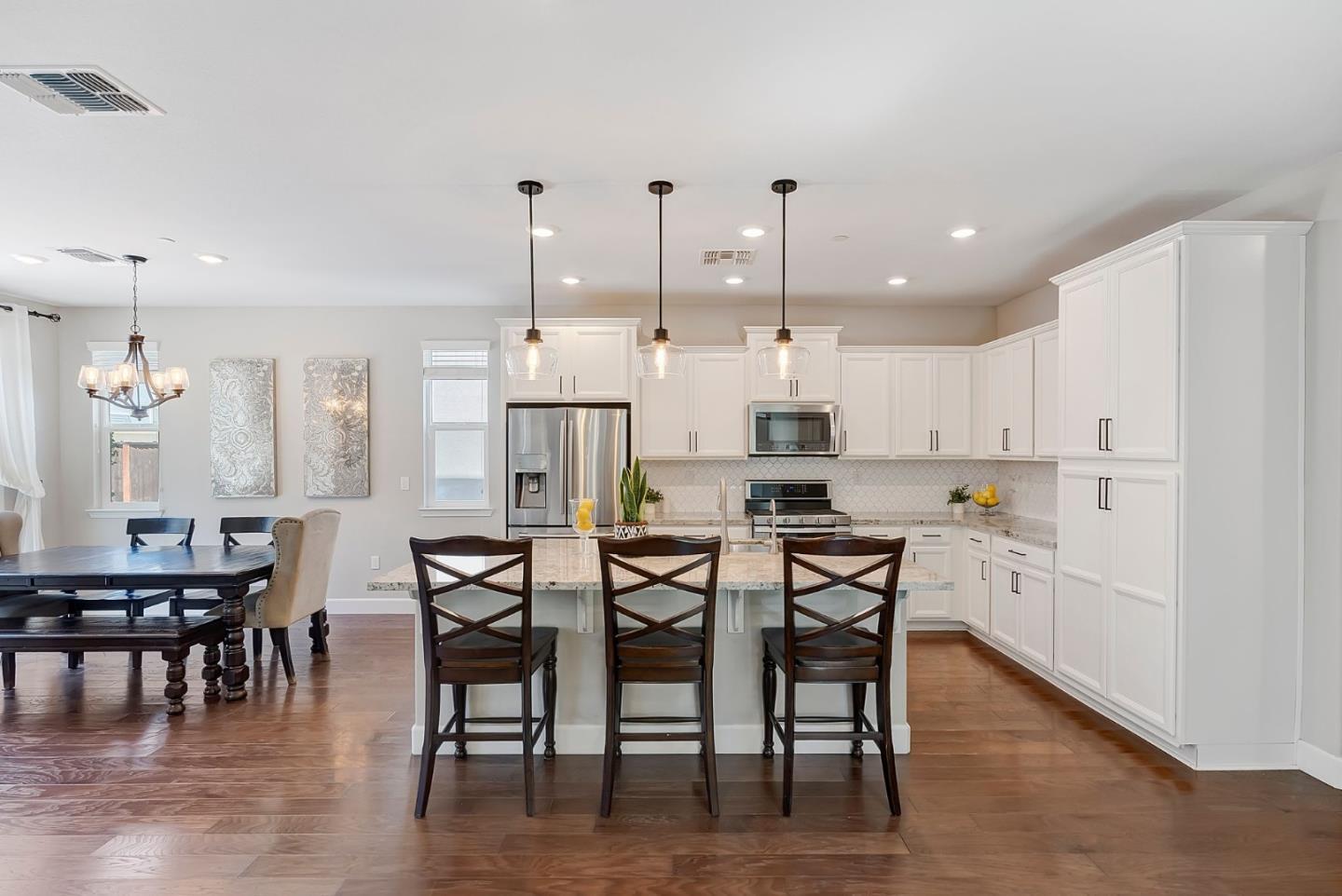 2551 Apricot Way  Gilroy CA 95020 photo