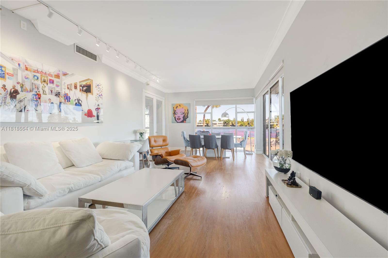 20505 E Country Club Dr 143  Aventura FL 33180 photo