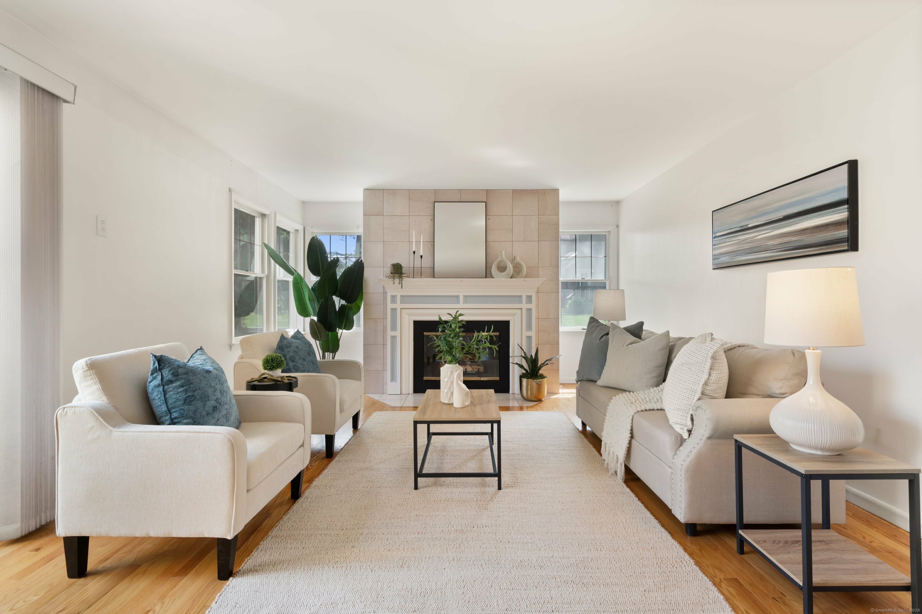 Property Photo: 75 Brittania Road 75 CT 06811