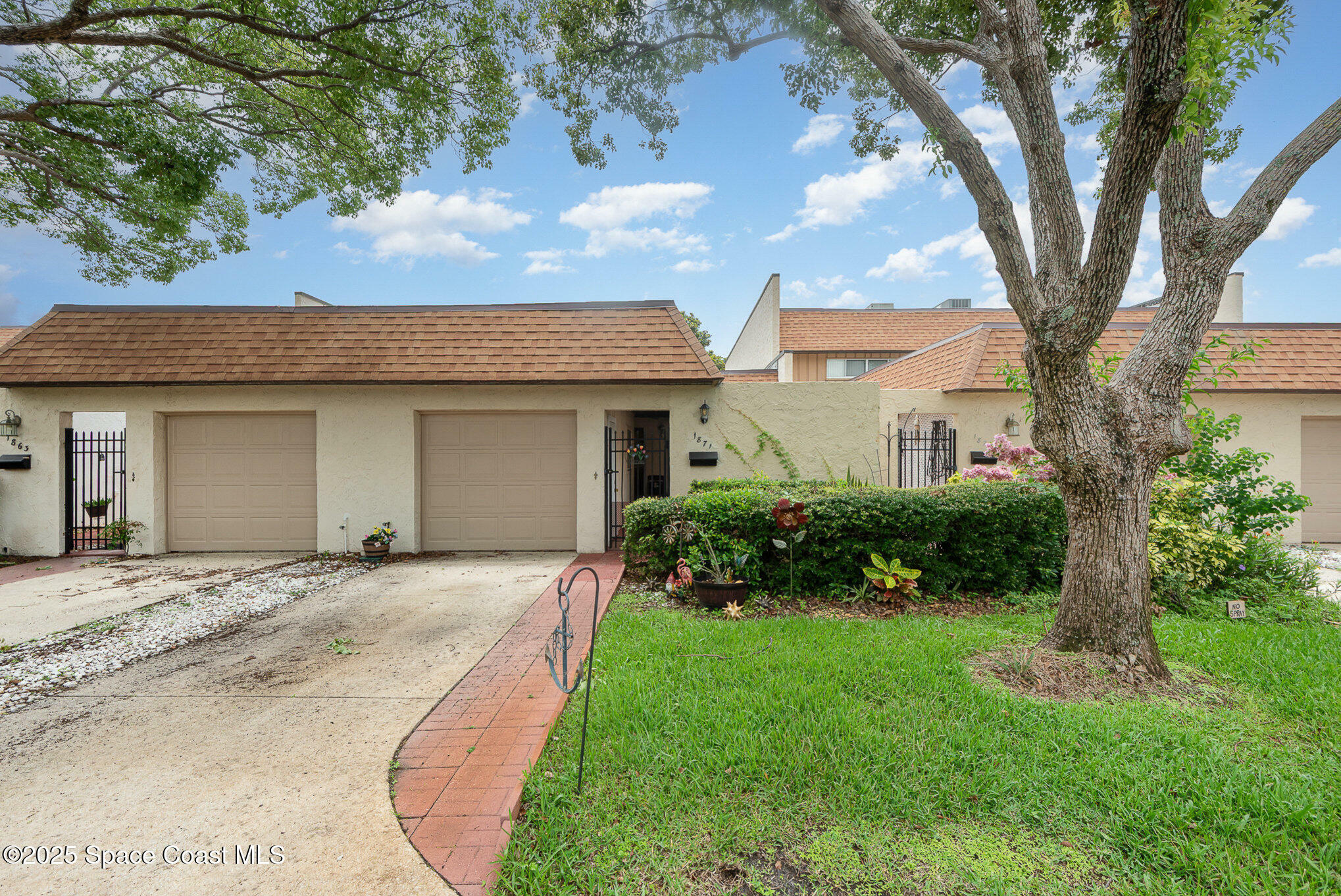 Property Photo: 1871 Harrison Street FL 32780