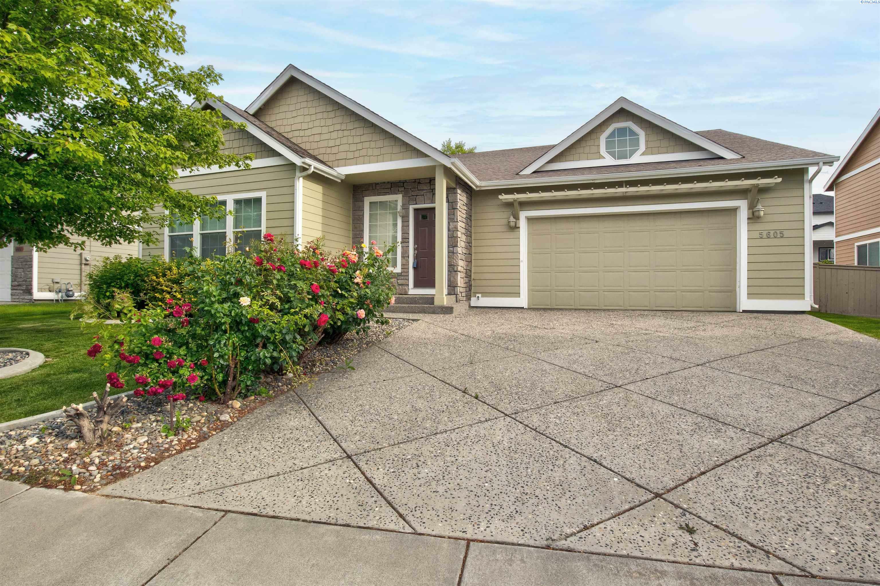 Property Photo: 5605 W 14th Ave WA 99338