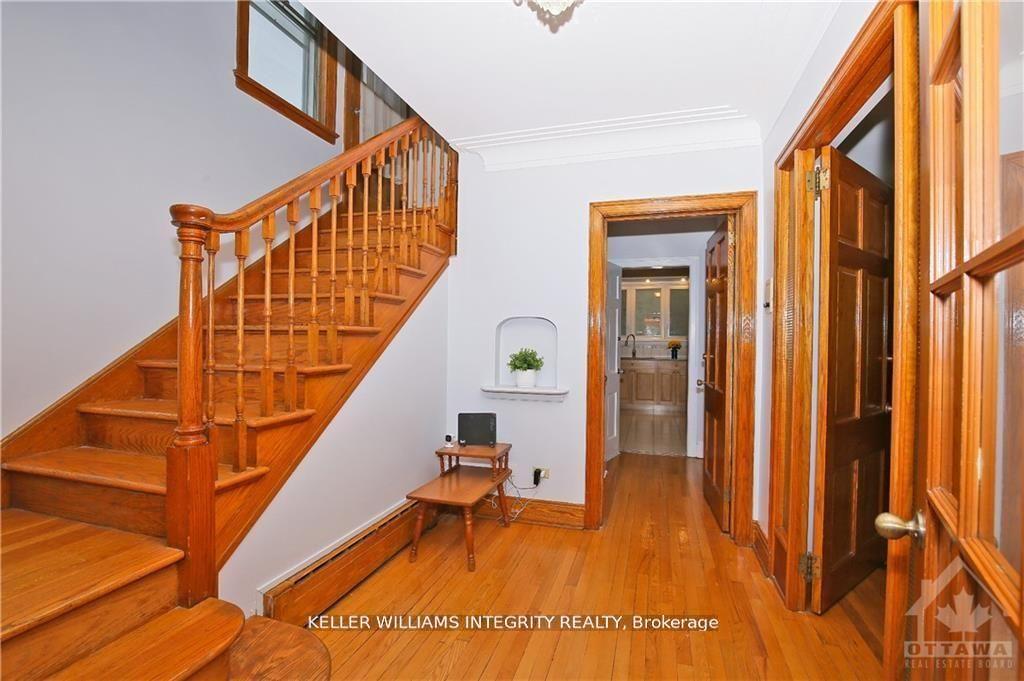 Property Photo: 39 Goulburn Avenue ON K1N 8C7
