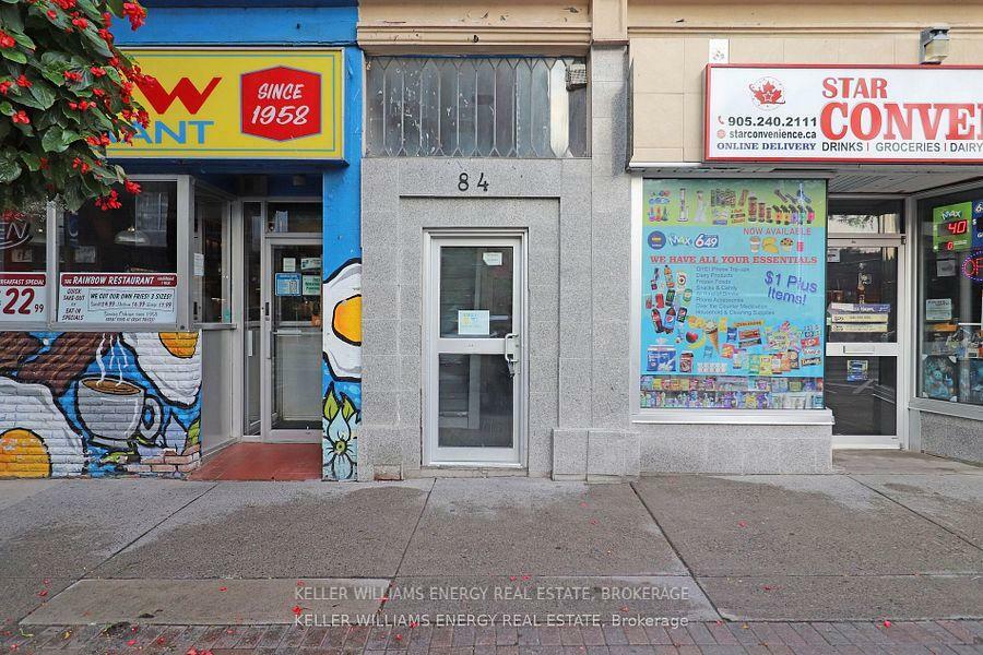 Property Photo: 84 Simcoe Street N 2 ON L1G 4S2