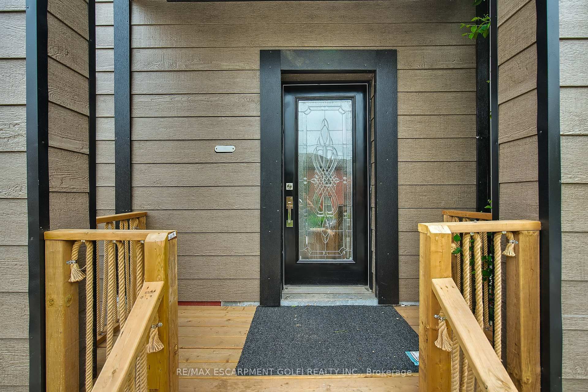 Property Photo: 111 Wellington Street S ON L8N 2R3