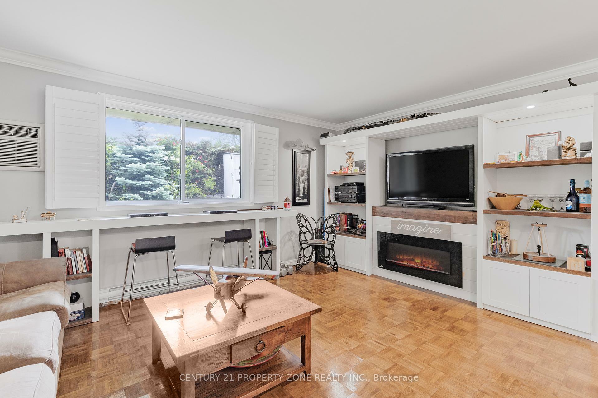 Property Photo: 482 James Street N 104 ON L8L 1J1