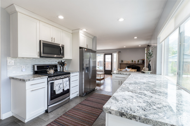 Property Photo: 1820 E Meadow Dr S UT 84121