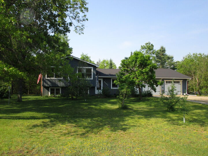 4381 Kateri Lane  Indian River MI 49749 photo